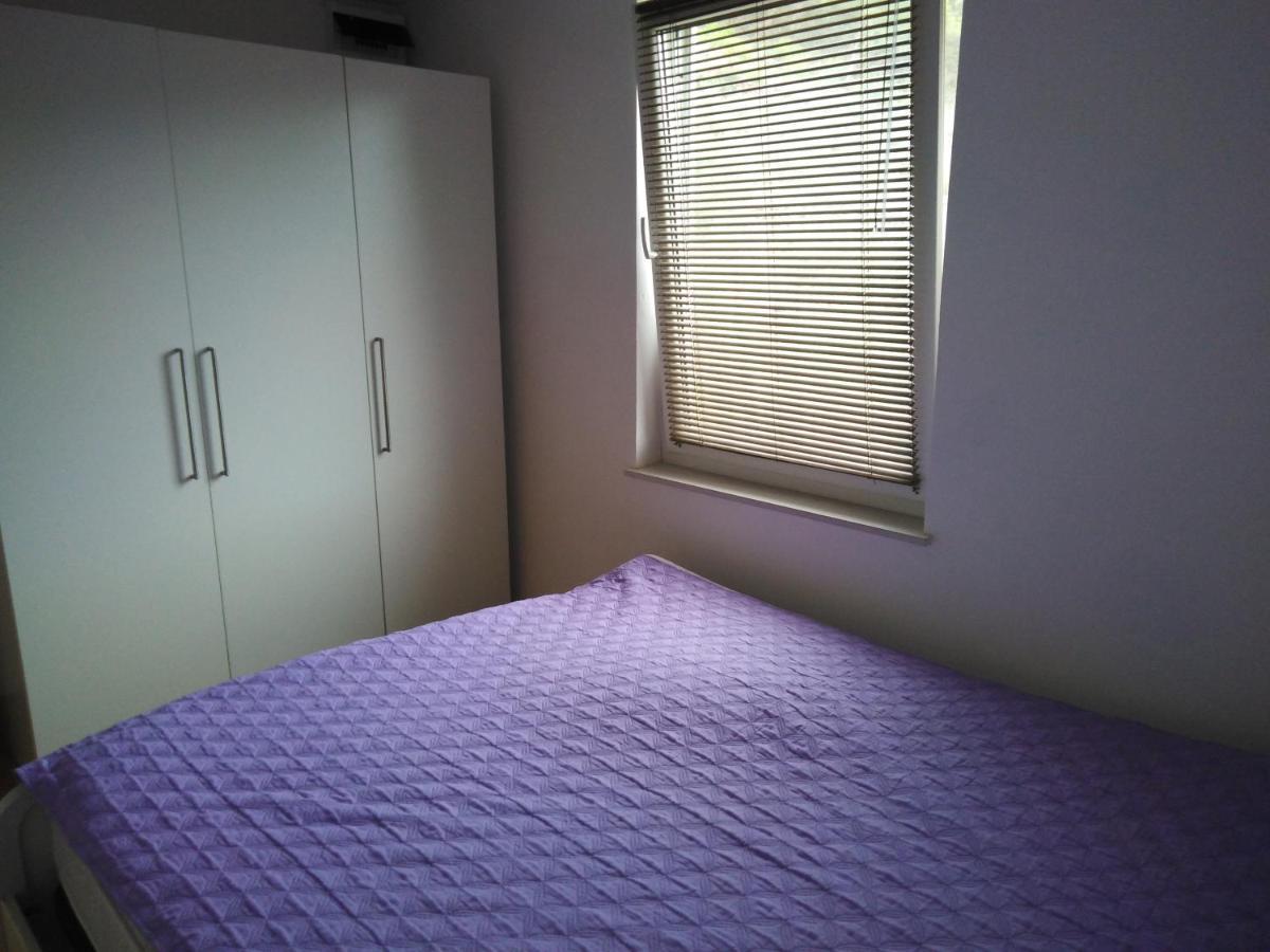Apartamento Apartman Ana Žuljana Exterior foto